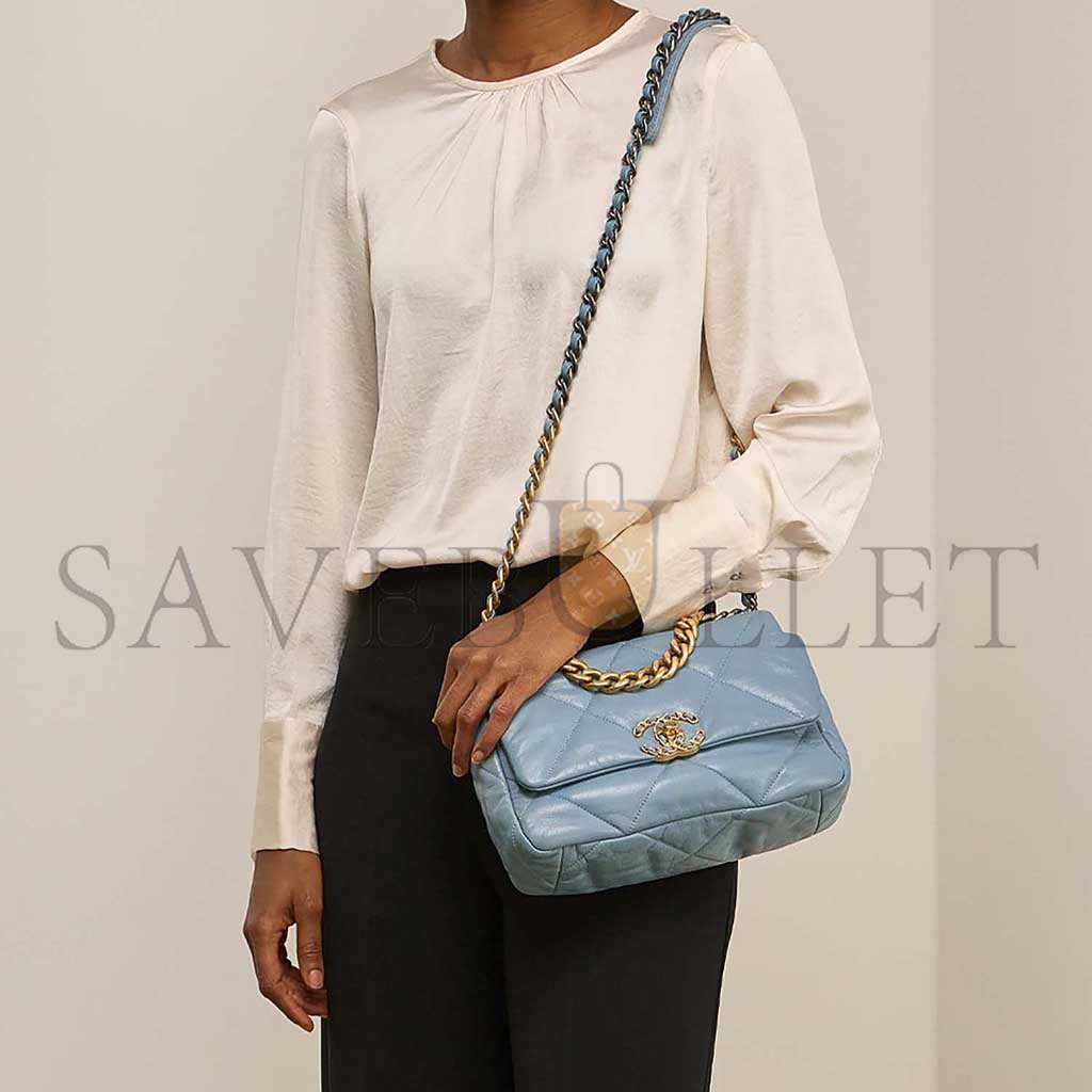 Ch*el 19 flap bag lamb light blue as1160 (26*16*9cm)